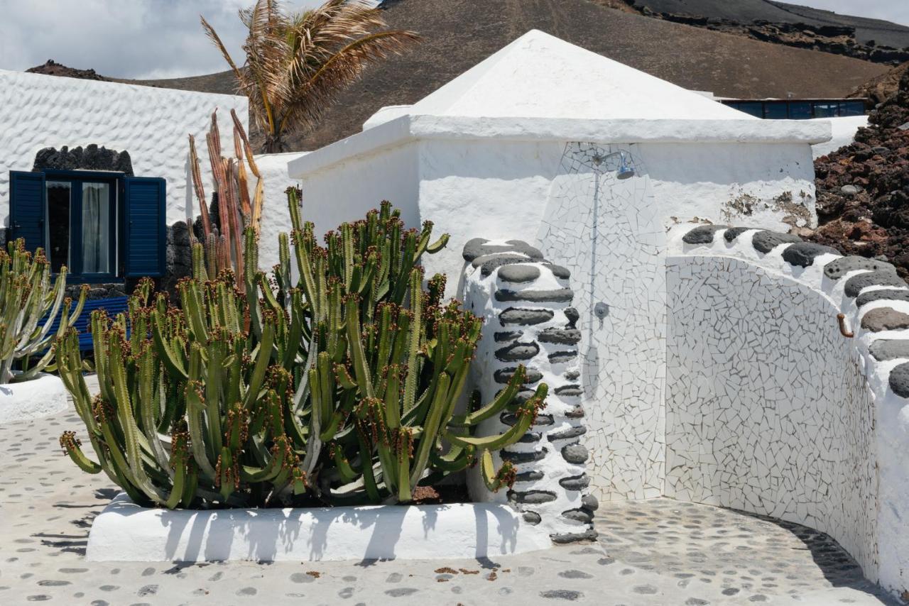 Casa Rural Caleton Del Golfo Apartment Exterior photo